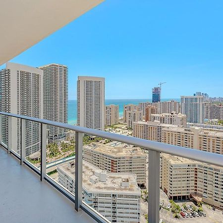 할리우드 Luxury With Stunning View, Balcony, Amazing Pools 아파트 외부 사진