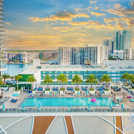 할리우드 Luxury With Stunning View, Balcony, Amazing Pools 아파트 외부 사진