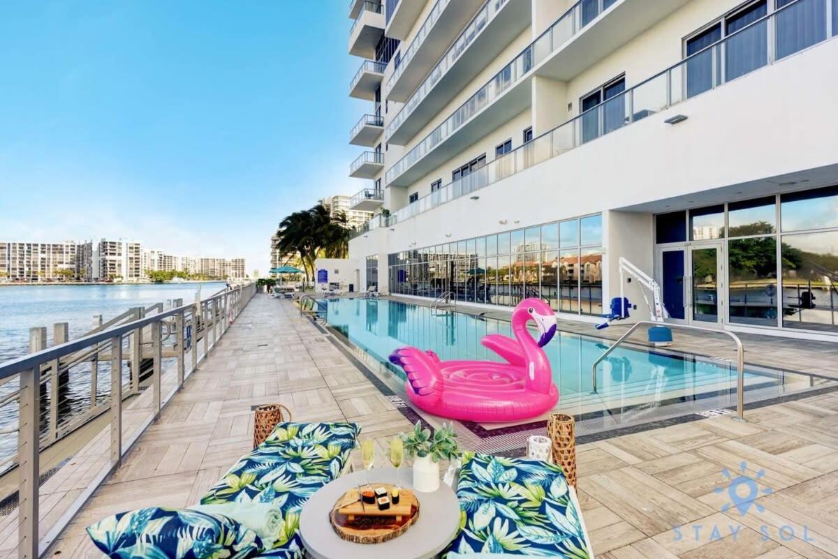 할리우드 Luxury With Stunning View, Balcony, Amazing Pools 아파트 외부 사진