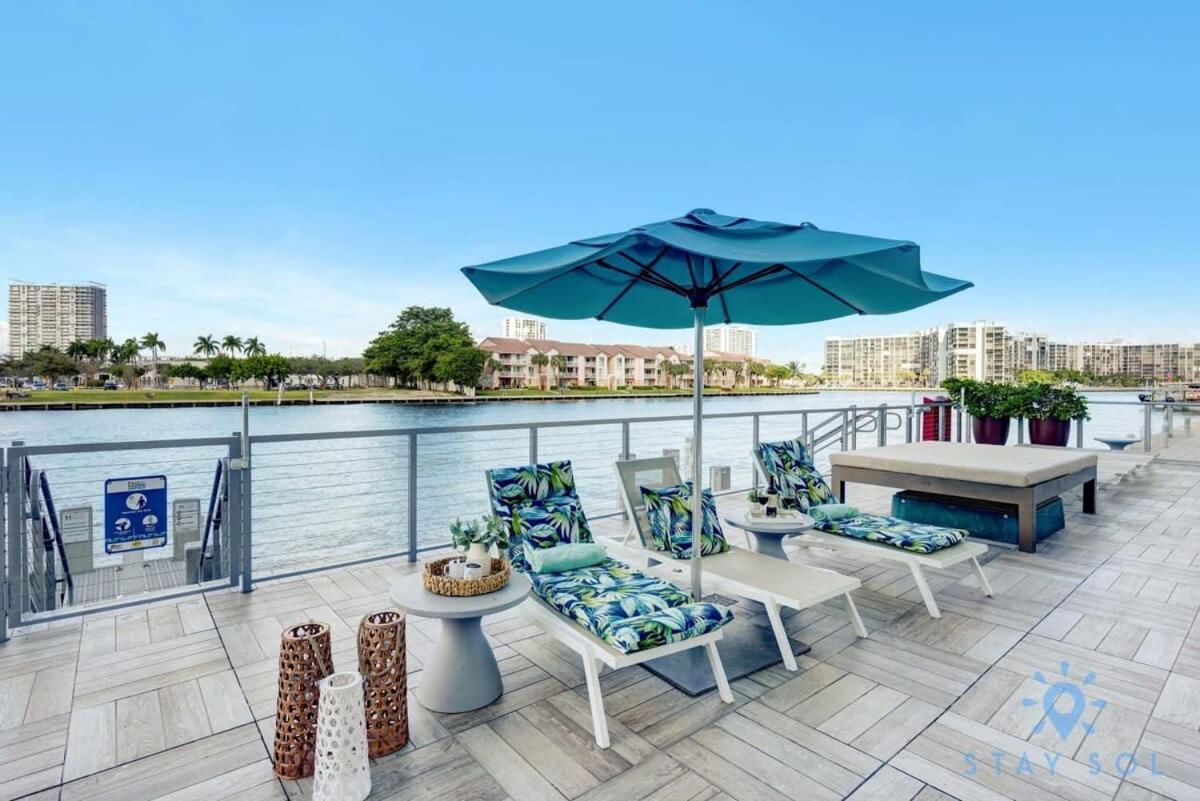 할리우드 Luxury With Stunning View, Balcony, Amazing Pools 아파트 외부 사진