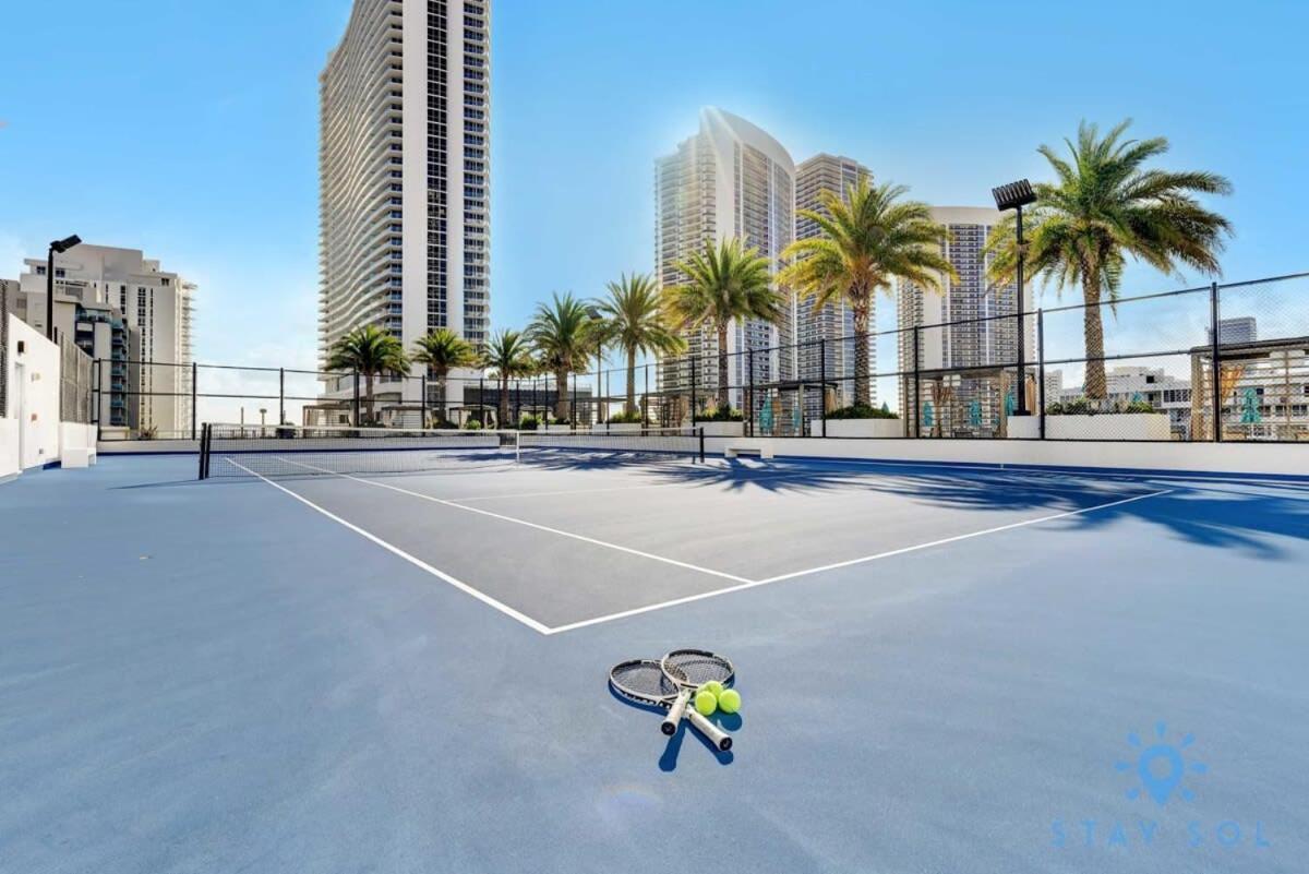 할리우드 Luxury With Stunning View, Balcony, Amazing Pools 아파트 외부 사진