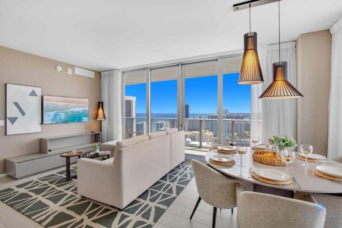 할리우드 Luxury With Stunning View, Balcony, Amazing Pools 아파트 외부 사진